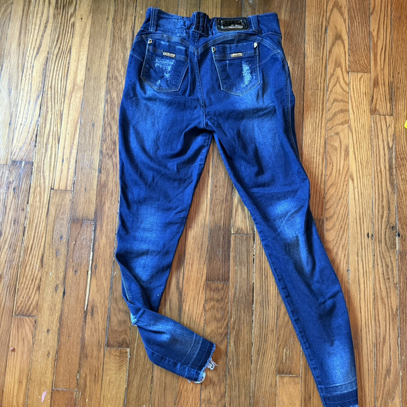 Pit Bull Jeans Distressed Skinny Embellished Brazilian REF# 24079 Size 8 30x28 - Picture 11 of 13